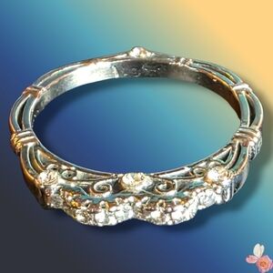 Vintage Filigree Scroll Band Ring Silver Tone Rhinestone Dainty Sparkle 8.75 693
